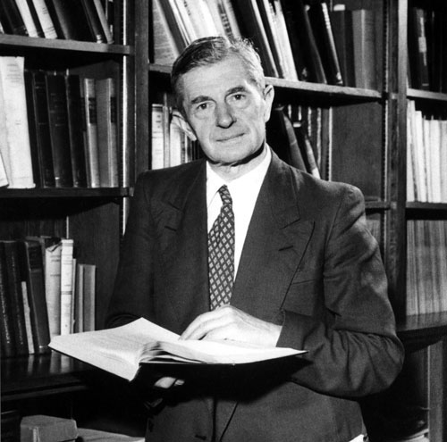 An official photo of Sydney Chapman from the 1950s.