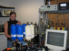 Kelly Sours fits air flasks Kelly Sours fits air flasks