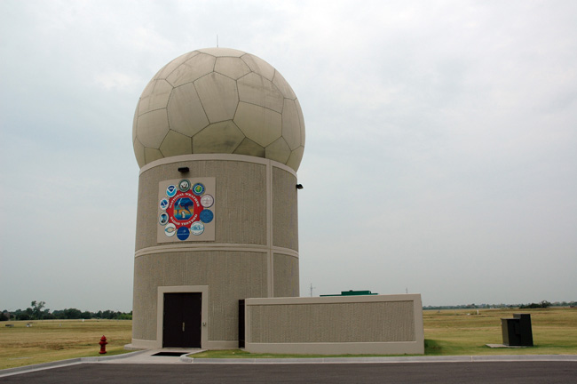 Phased array radar